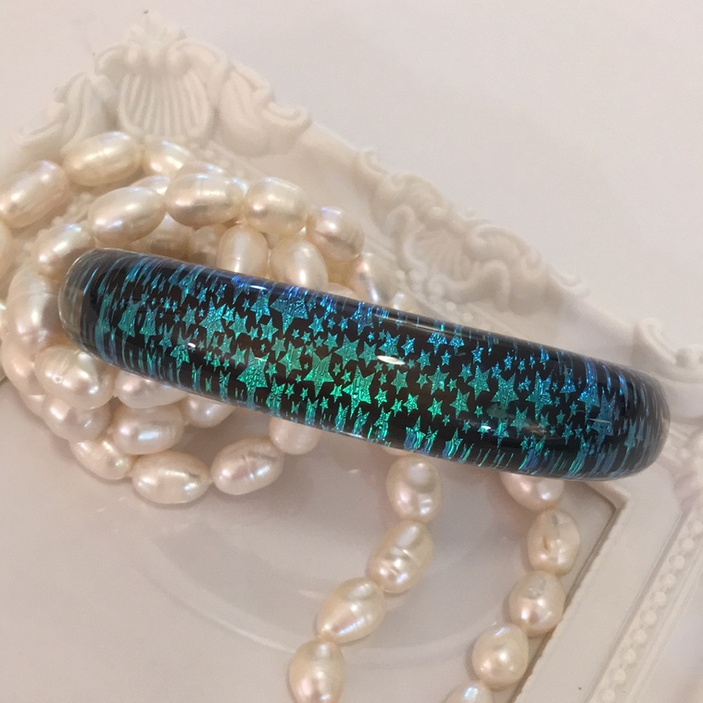 New Star Filled Aurora Borealis Bracelet⭐️ - Picture 2 of 8